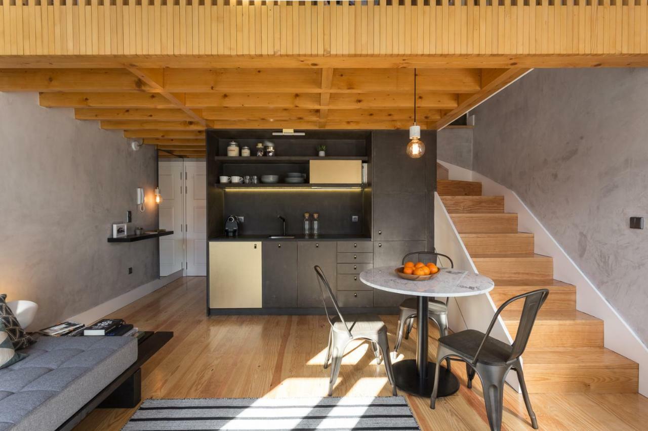 Gold & Grey Loft Almada Apartamento
