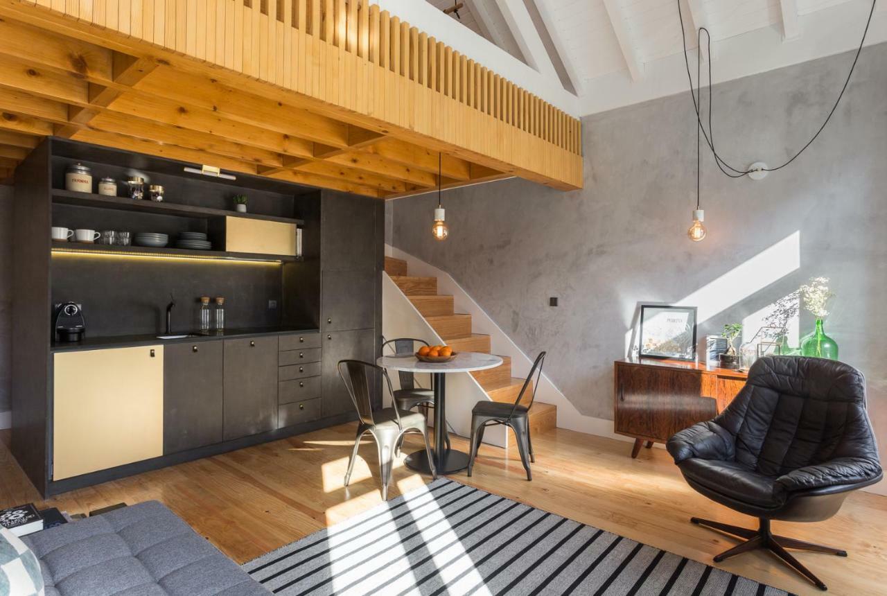 Gold & Grey Loft Almada Appartement Oporto