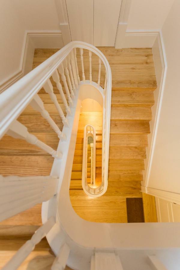 Appartement Gold & Grey Loft Almada *