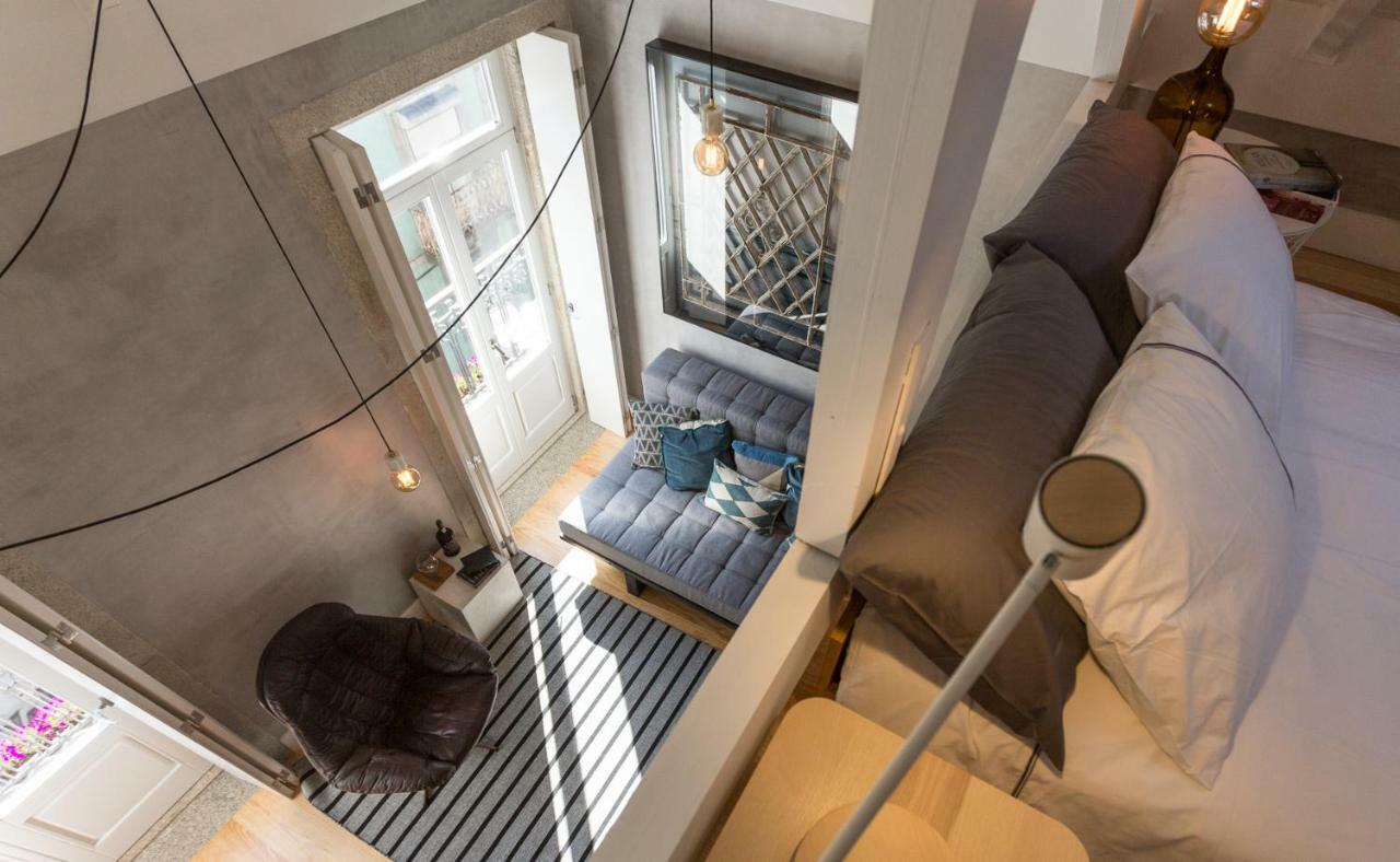 Gold & Grey Loft Almada Oporto